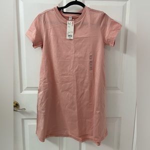 Uniqlo Peachy Pink T-shirt dress in Size X-small NWT